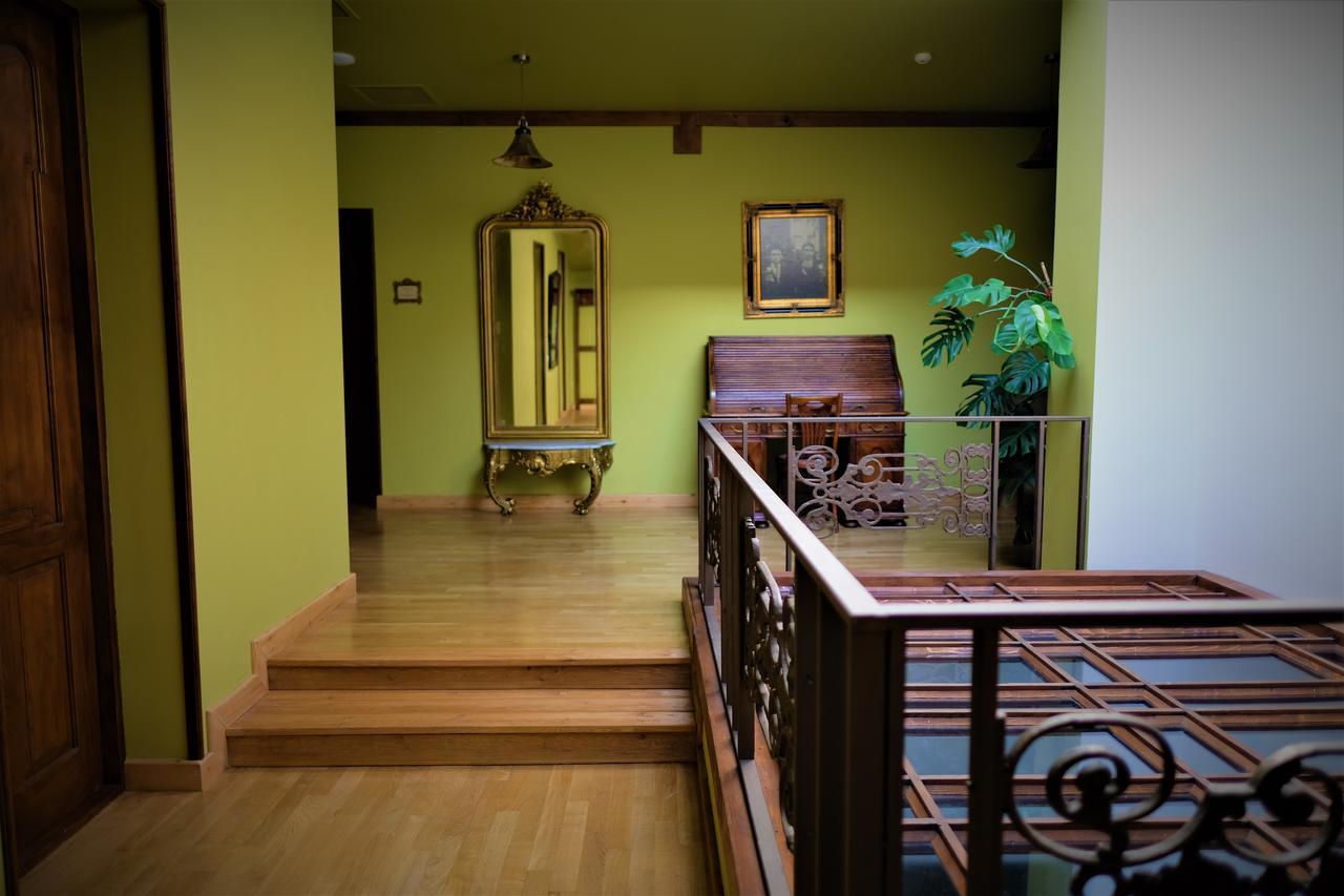 Hotel Writers' House Residency Tbilisi Zewnętrze zdjęcie