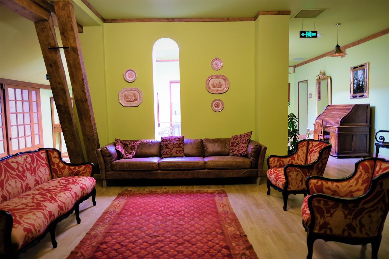 Hotel Writers' House Residency Tbilisi Zewnętrze zdjęcie